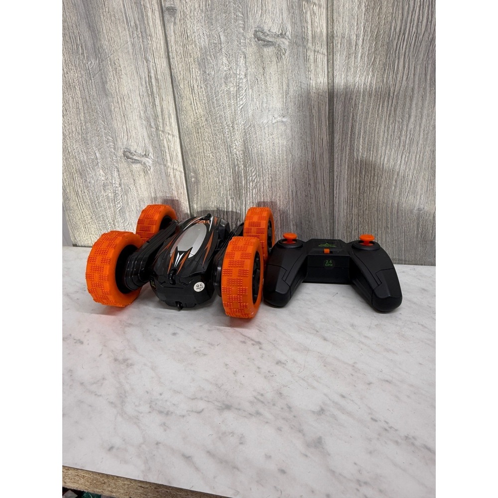 Special 2.4 GHz RC Stunt Car Dual Sided 360 Rotation Orange Black Toy Vehicle